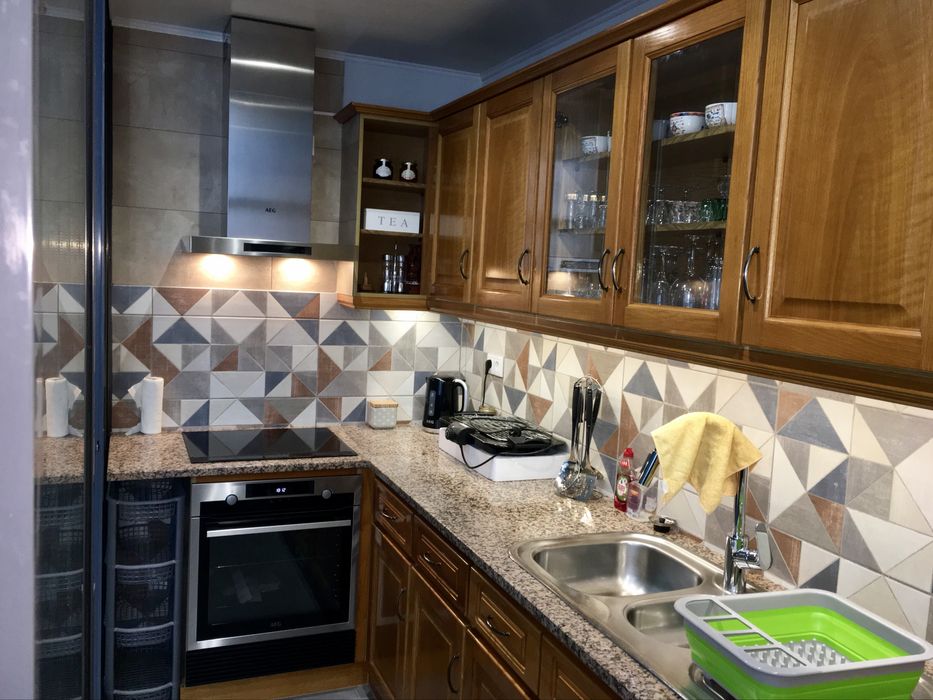 Armazem com cozinha e wc