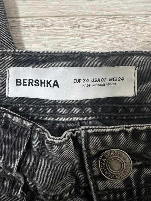 Джинси Bershka, Бершка 34 р (EUR)