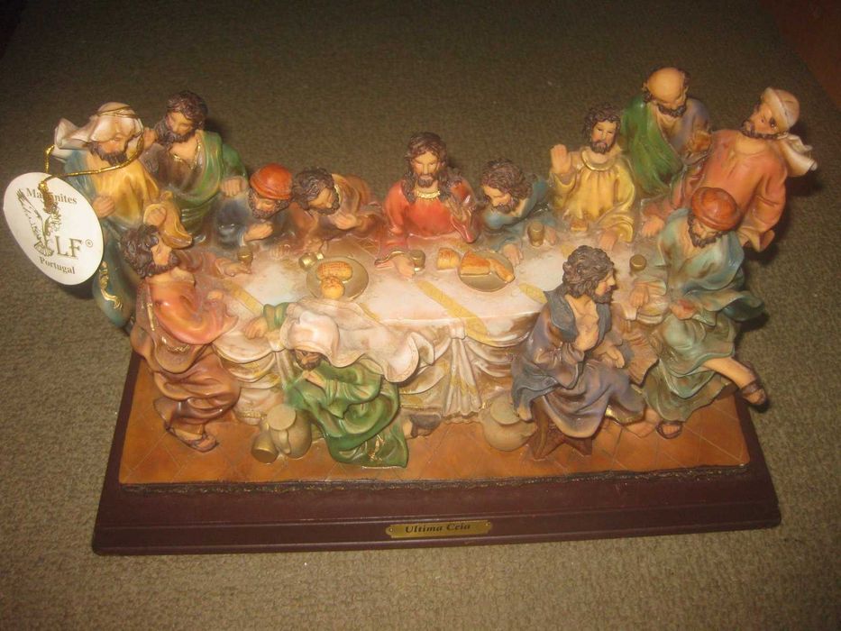 Lindíssima Peça "A Última Ceia" em Marfinite/Nova!