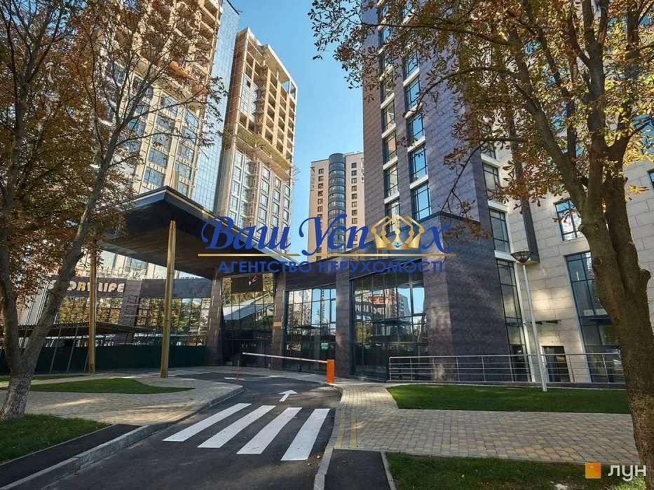 Продажа помещения торговое в центре Киева. ЖК Парк Авеню