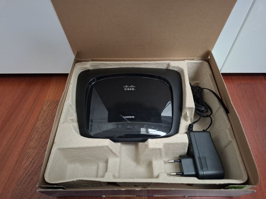 Router Cisco Linksys WRT120N-EE