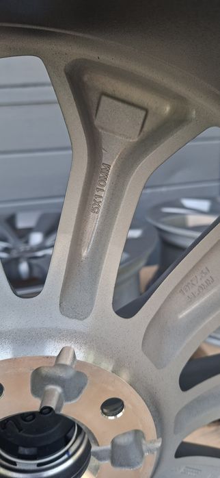 Диски  R19 jeep cherokee kl