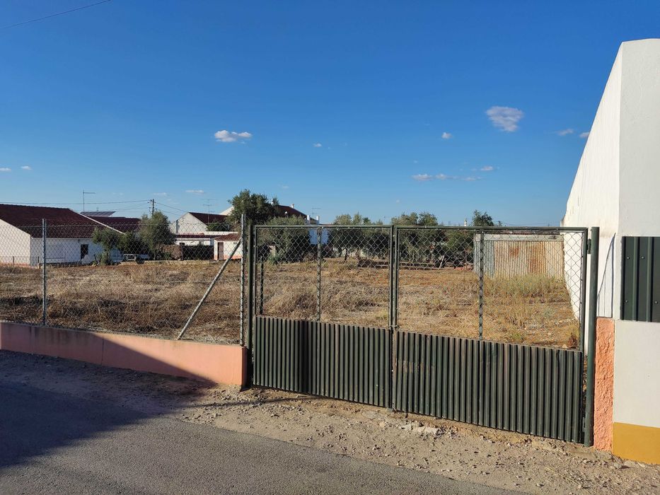 Terreno para construção urbana com 971,25 m²