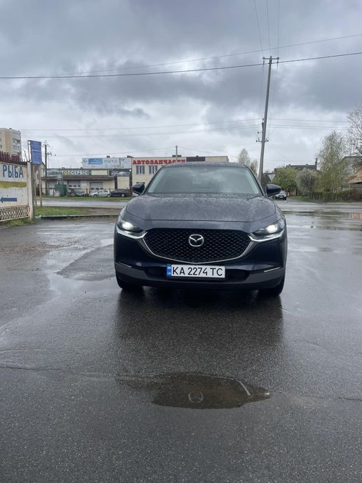 Продам MAZDA CX30