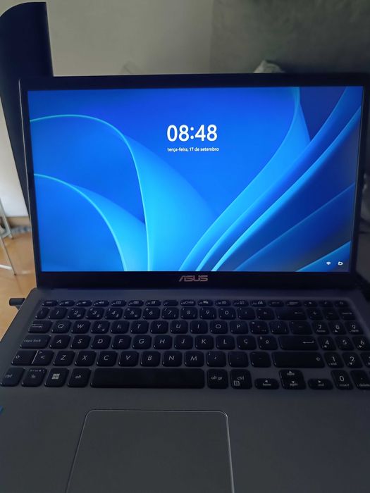 Portátil Asus como Novo
