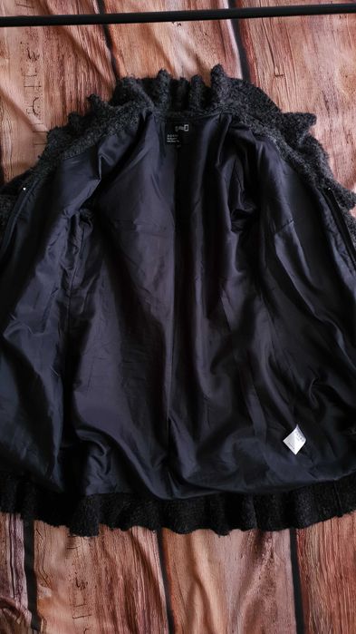 Płaszcz Włoski Damski Grafitowy M 38 Falbany Pasek z Wełną Donna