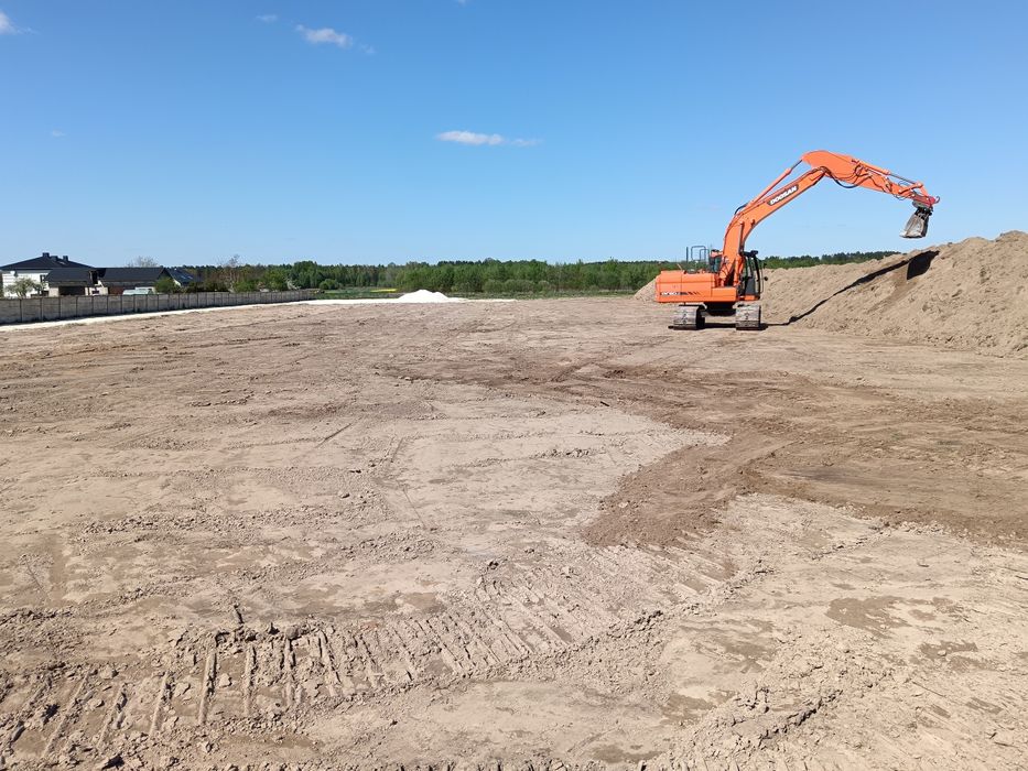 Kopanie i czyszczenie stawów, wyburzenia, korytowanie dróg