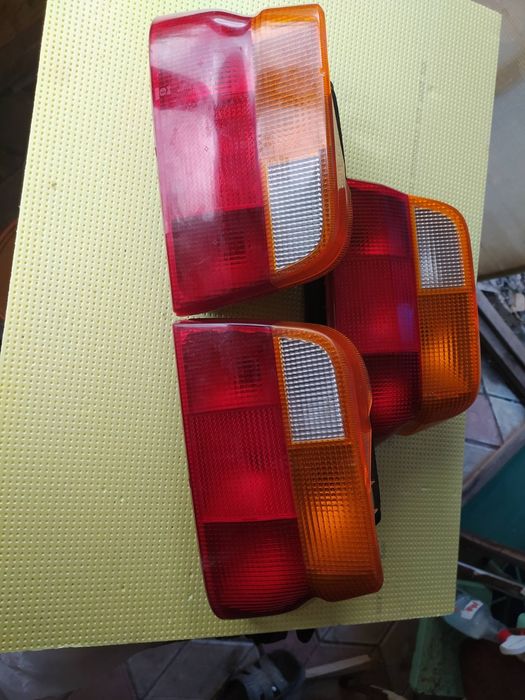 Задние фонари Ford Escort (стопы ) на Форд Эскорт