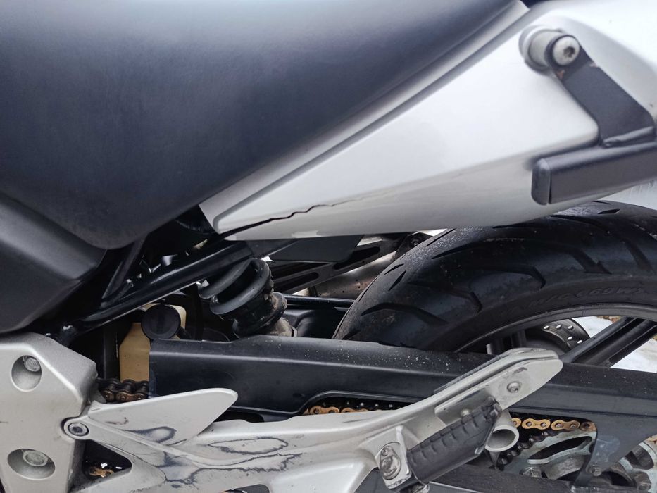 Honda Cbf600s 2004 przeczytaj opis.