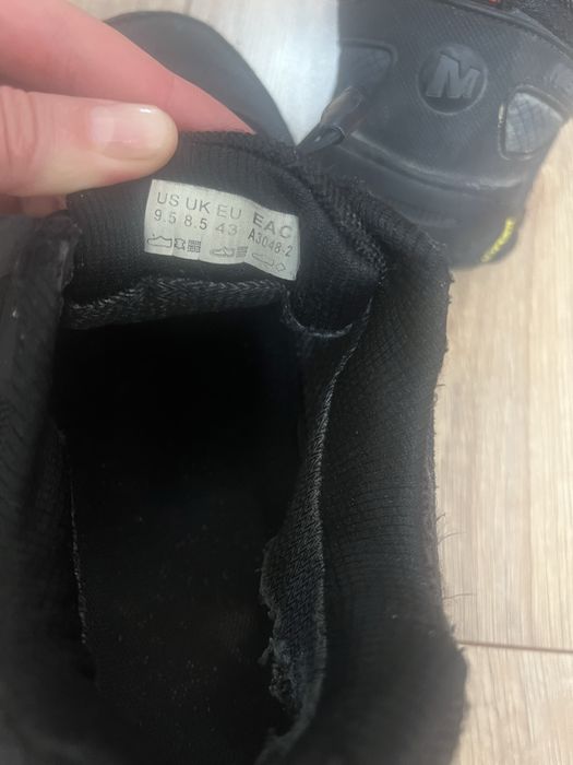 Чоловічі кросівки merrell