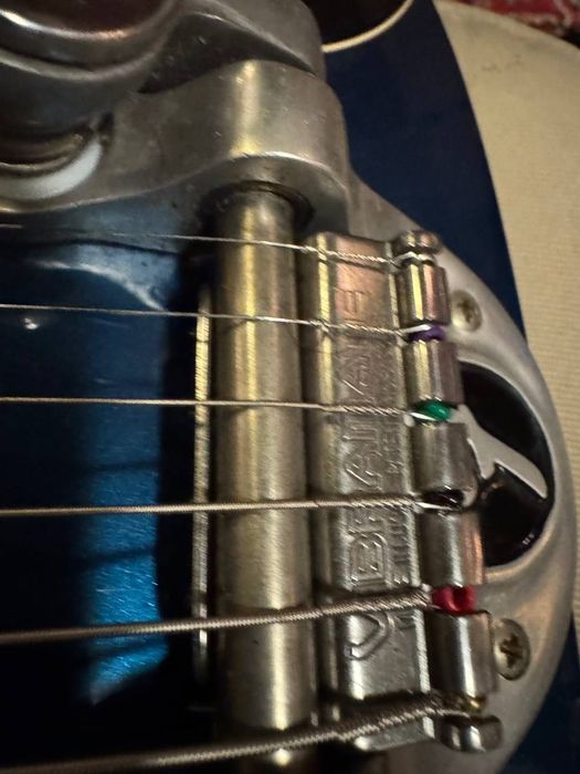 Telecaster Custom ‘72 Bigsby, Mastery e Fender Locking Tuners - Descida Preço