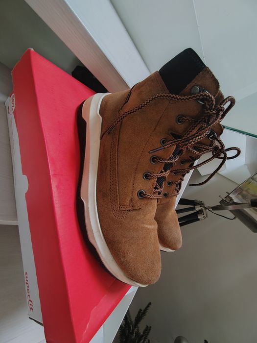 Buty zimowe chłopięce młodzieżowe kozaki trzewiki Superfit roz 39 skór