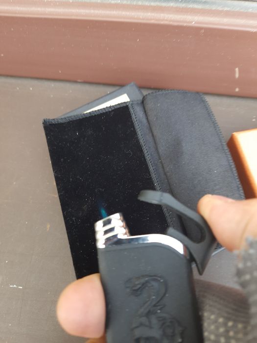 Подарочная зажигалка