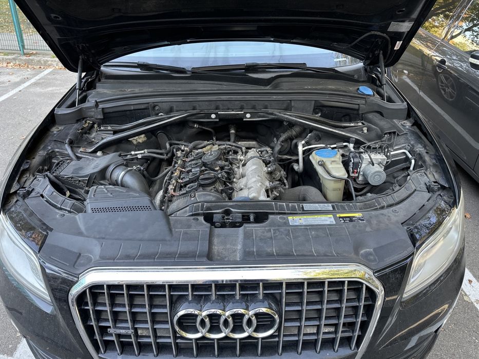 Продаж автомобіля Audi q5