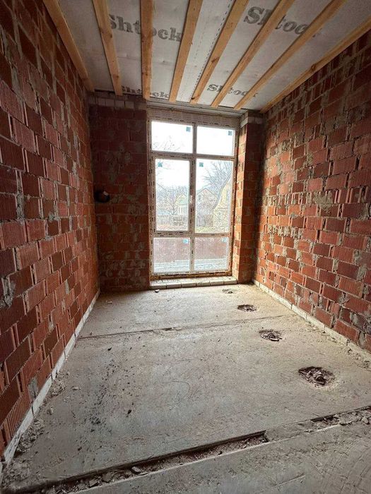 Таунхаус 112 м² з горищем і каміном.Центральні комунікації,топ-локація