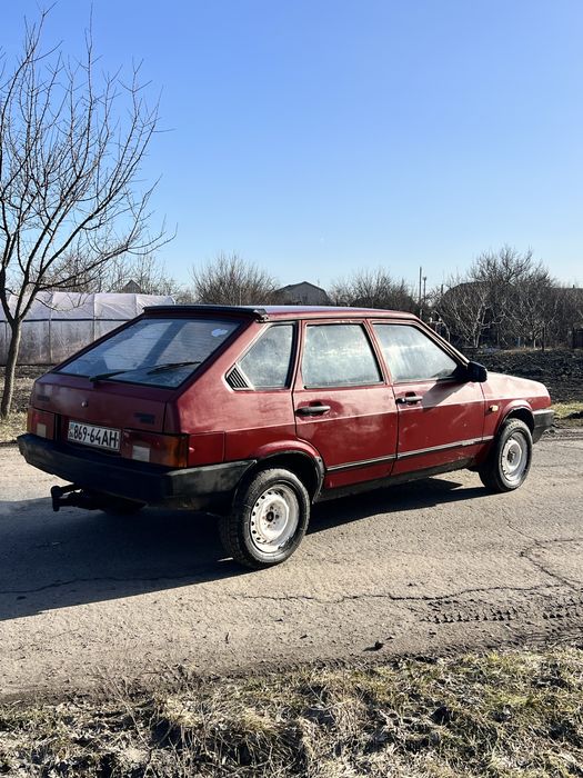 ВАЗ 2109 1.3 Бензин 1995 год Не гнилая По т.п