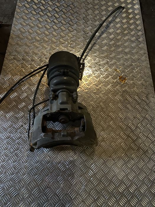 Супорта Mercedes Atego815-12.18 (R17.5,R19.5)