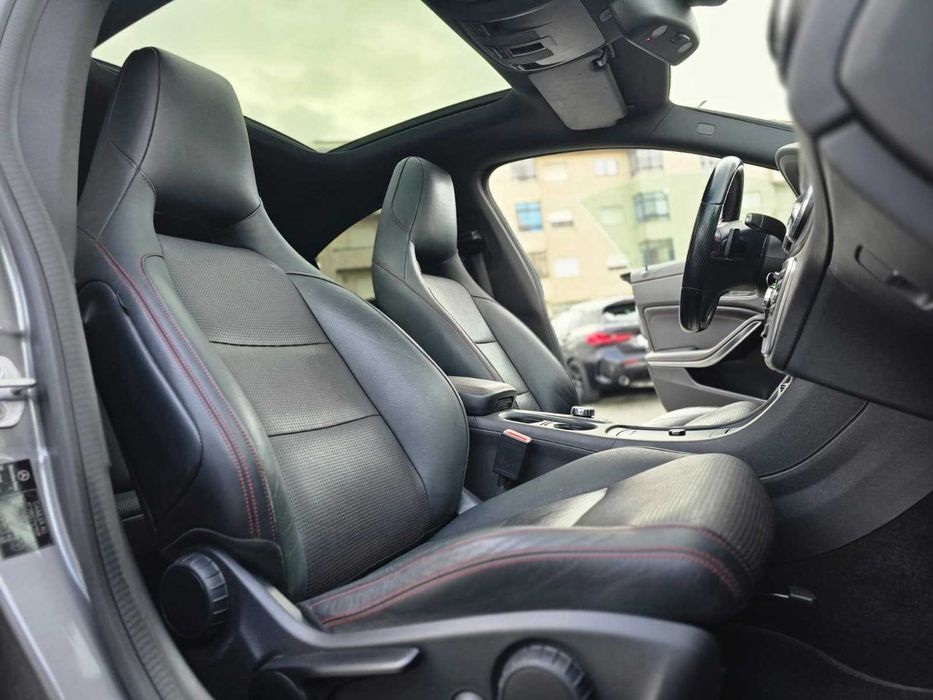 MERCEDES-BENZ CLA 200 AMG 136CV 7G-TRONIC "FULL EXTRAS"