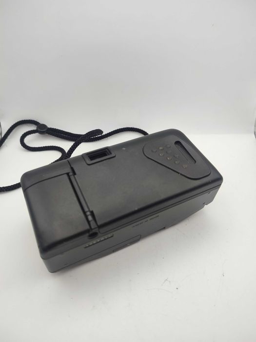Aparat Olympus AF-10 Podwójny obiektyw