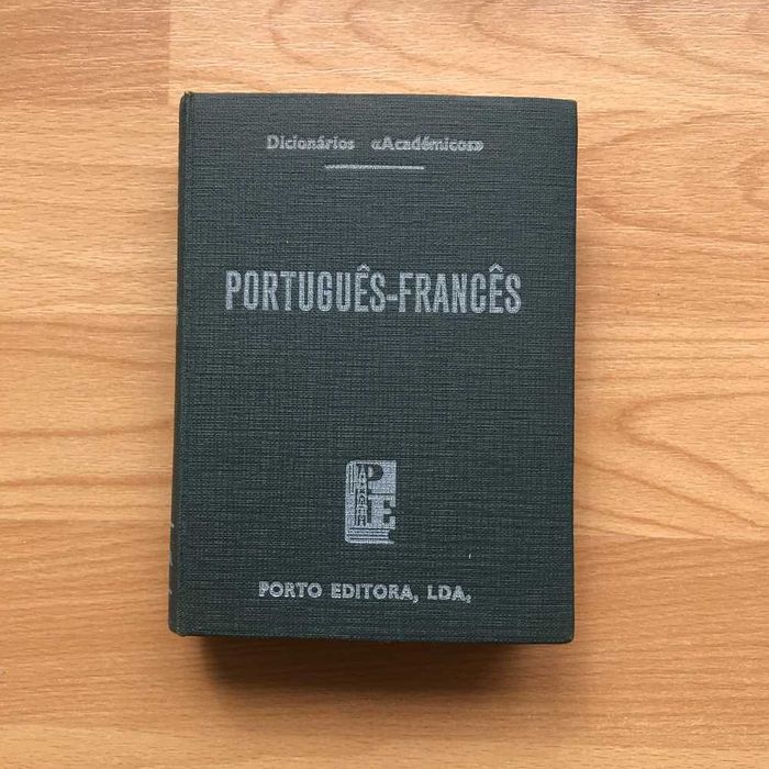 Livros dicionários Português Francês Espanhol
