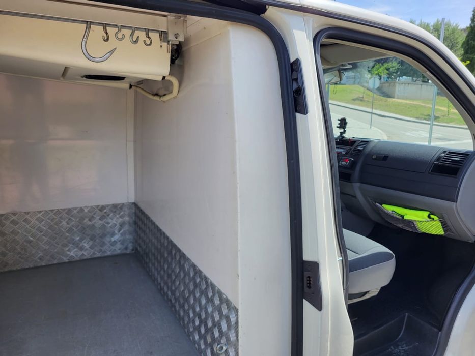 VW Transporter 2.5Tdi c/Frio foto 5