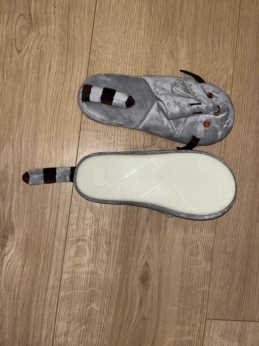 Kapcie w stylu ,,Pusheen"