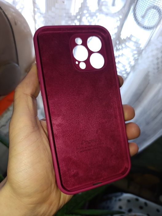 .Чохол на айфон.