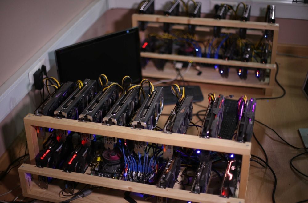 Rigs de Mineração (1.140mhs) c/caixas