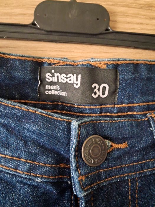 Nowe jeansy męskie Sinsay man rozm.30