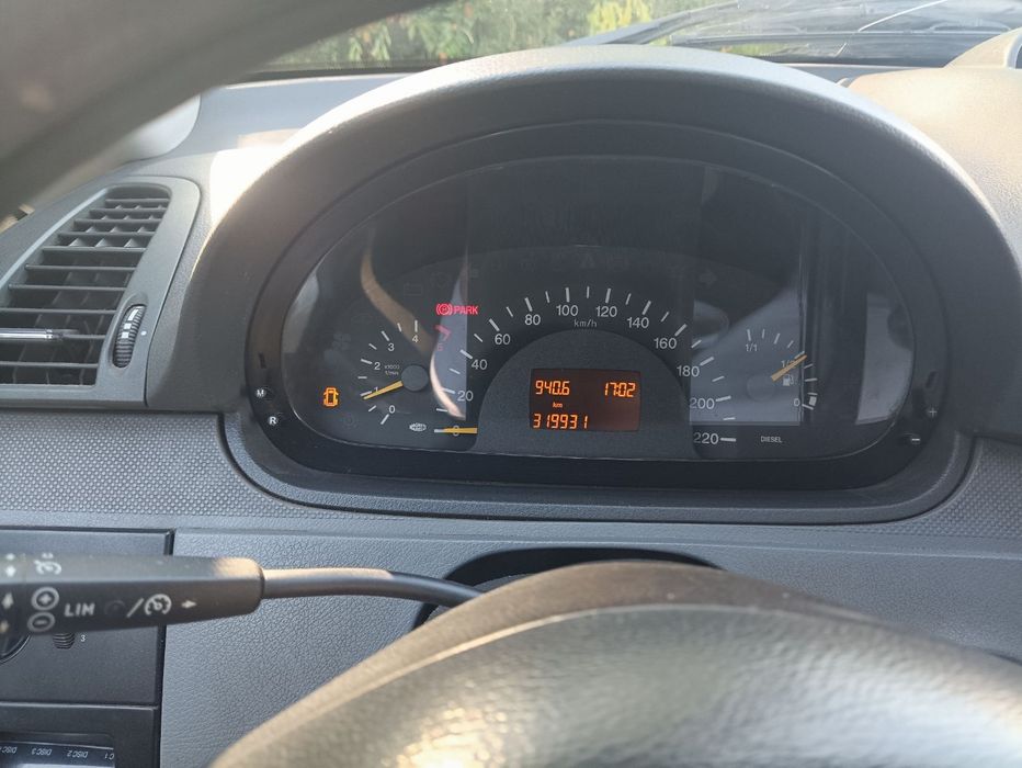 мерседес бенс віто