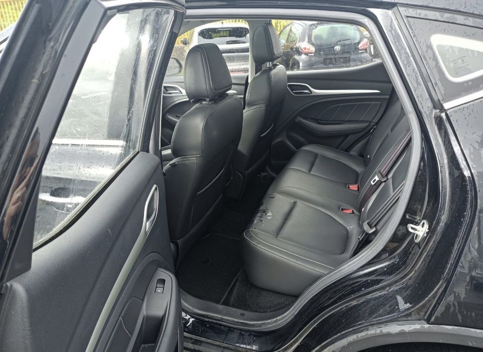 MG ZS luxury elétrico