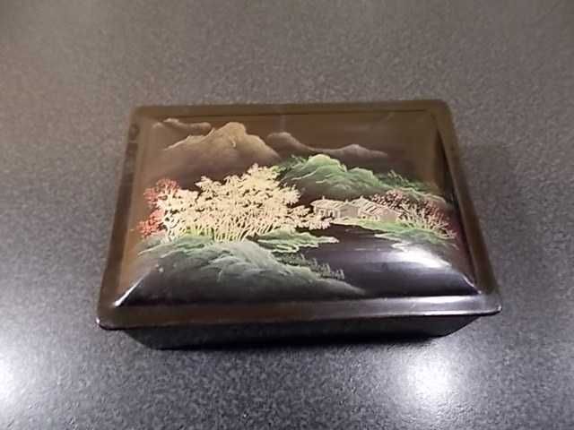 pudełeczko chińska porcelana lakka