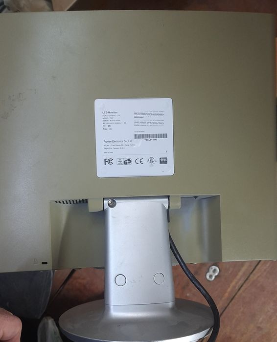 Монитор Siemens LCD 17дюймов, LG 15д.