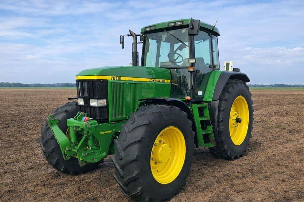 John Deere John Deere 7810 Powershift  Zadbany,nie wymaga napraw