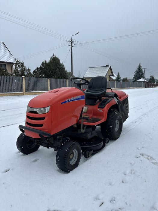 Traktorek ogrodowy kosiarka Simplicity Regent 18HP 2009 rok