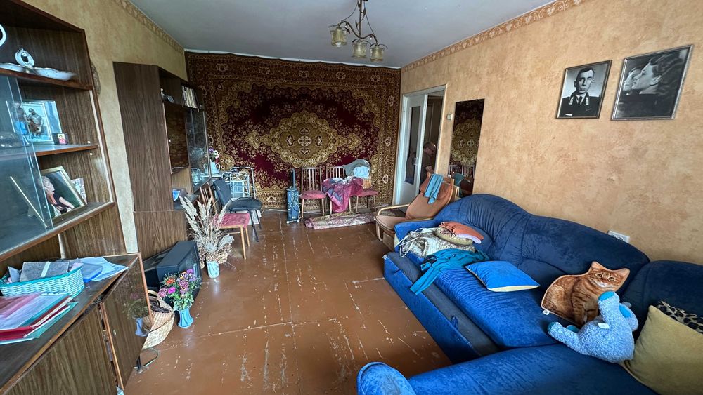 Продаж 3к. чешки на Подолі зуп.Б.Хмельницького 3 поверх 60м2