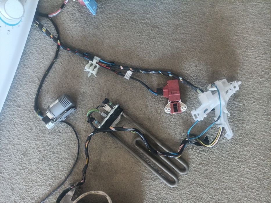 Vendo lote material  máquina de lavar roupa kunft WMM560WHA+