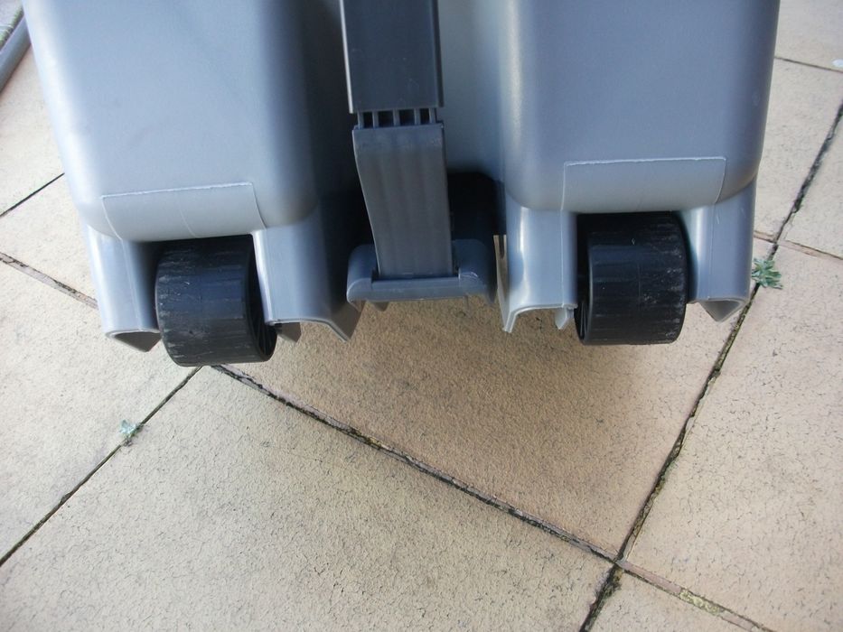 Contentor de Resíduos (60L) com rodas e pedal