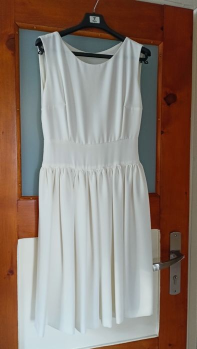 Elegancka Sukienka ecru S