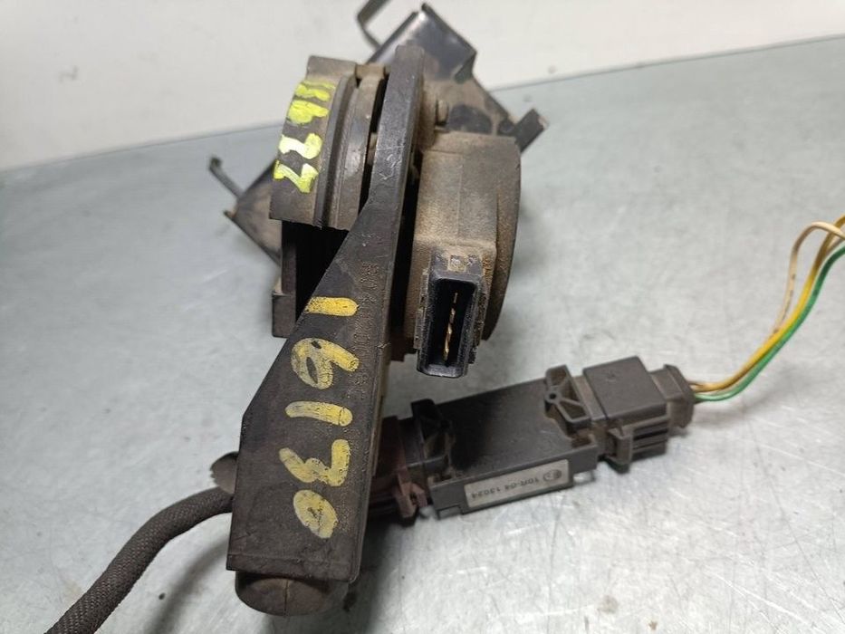 POTENCIOMETRO PEDAL PEUGEOT 406 2000