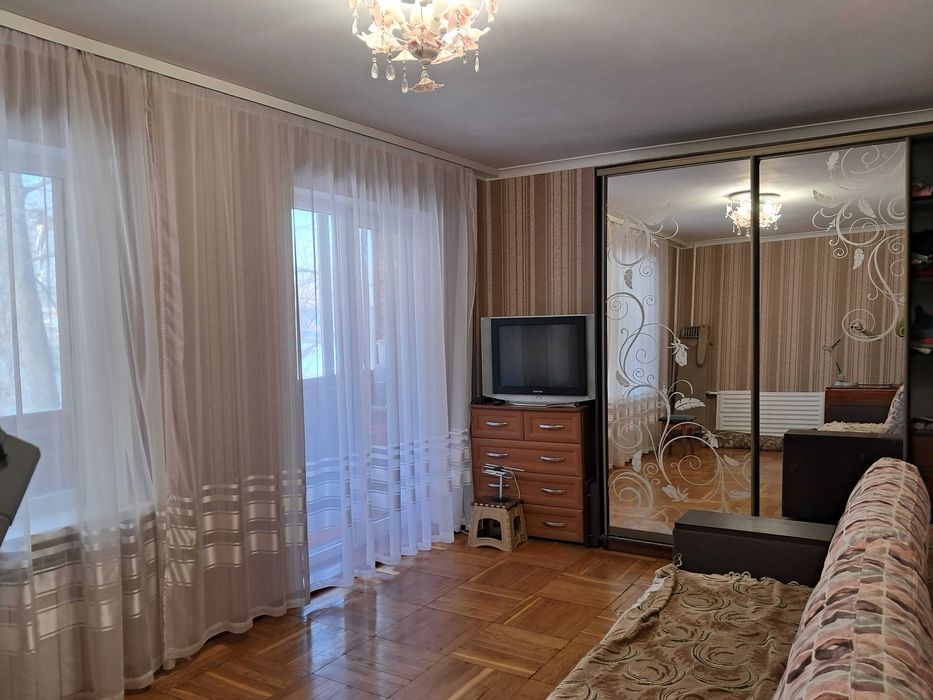 Продам 2кв. Корищенко, хорошее состояние.