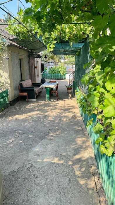 Доглянутий будинок 80 м2 в м. Снігурівка; сертифікат - ок