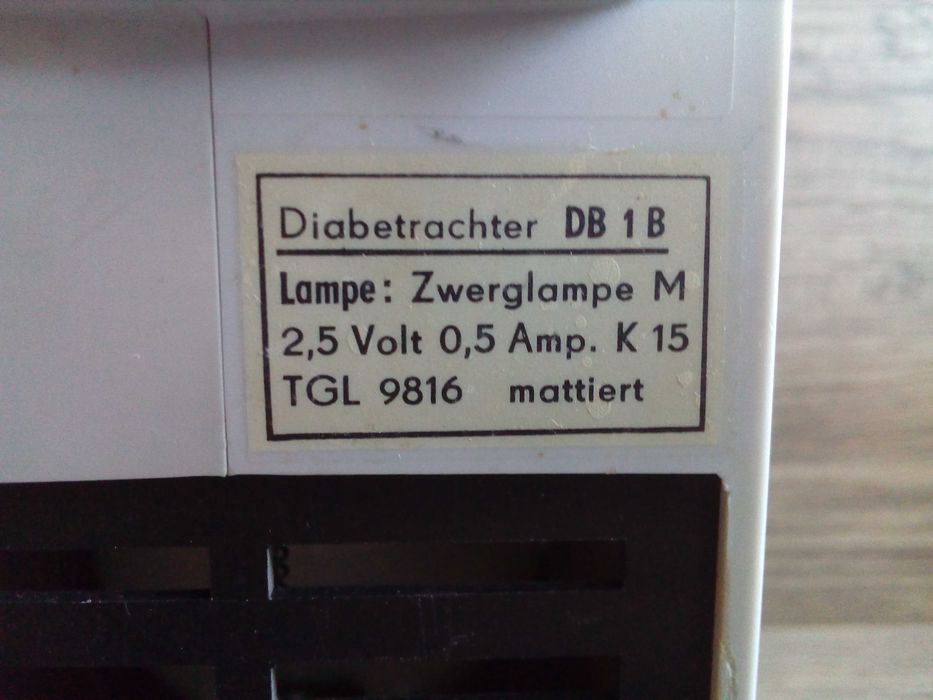 przeglądarka slajdów PENTACON bd 1b made in gdr 2 sztuki