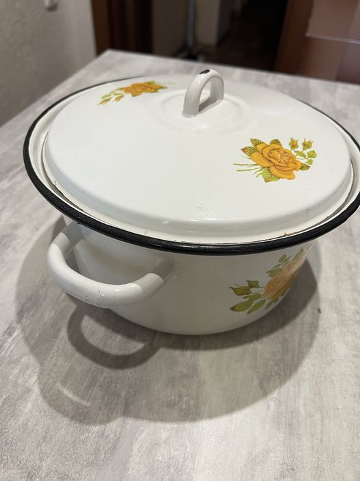 Кастрюля эмаль 3 литра