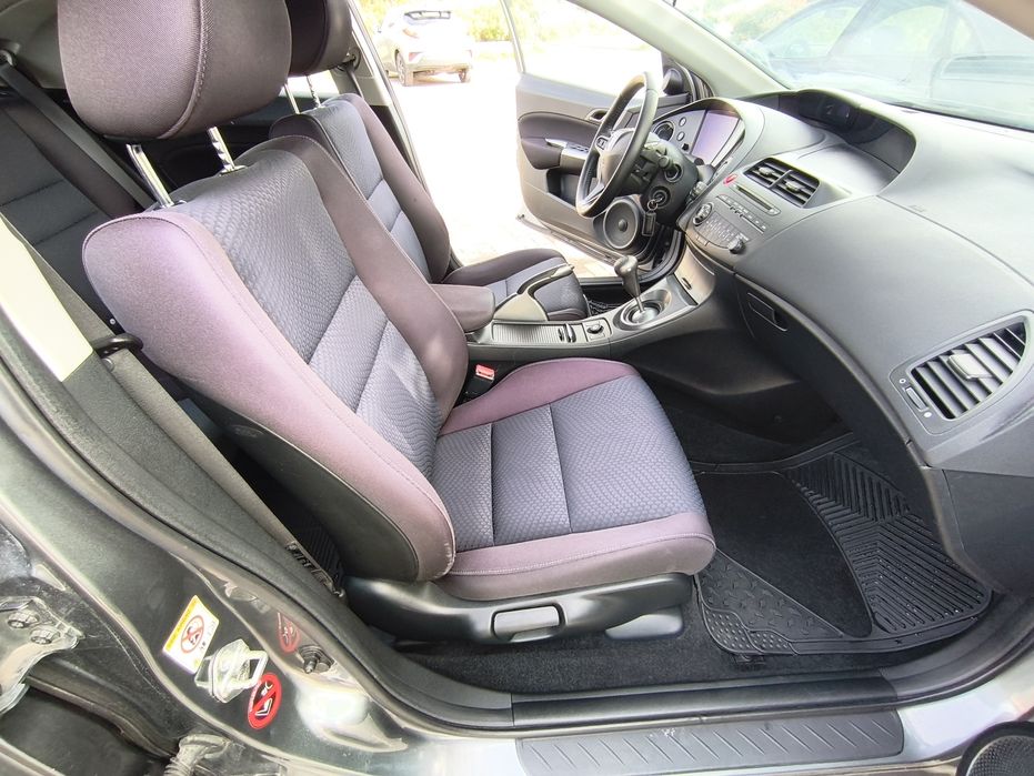 Honda Civic VIII 1.4 VTEC Comfort Ano 2009