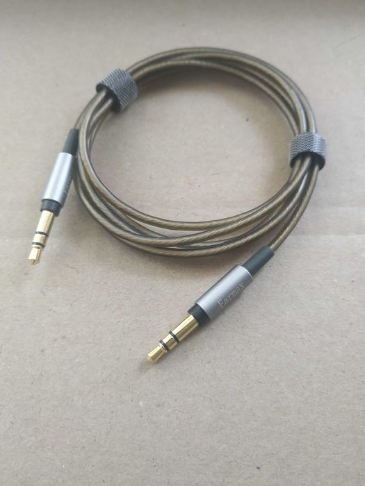 Earmax AUX - кабель  для наушников типа Philips Fidelio X1, X2, X2HR