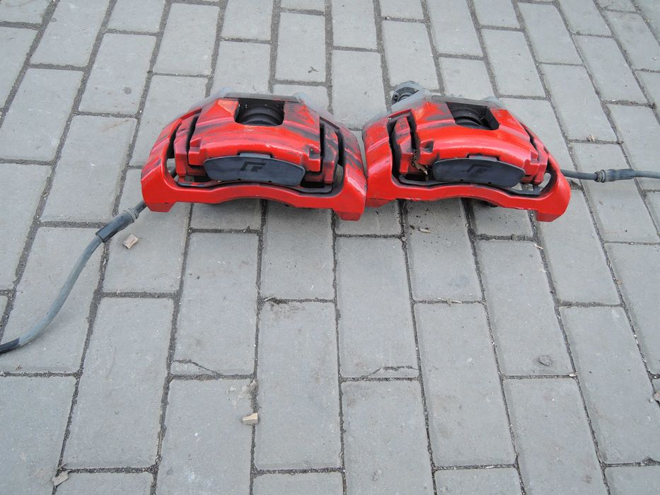 Zaciski przód 345mm  VW GOLF 6 R   komplet