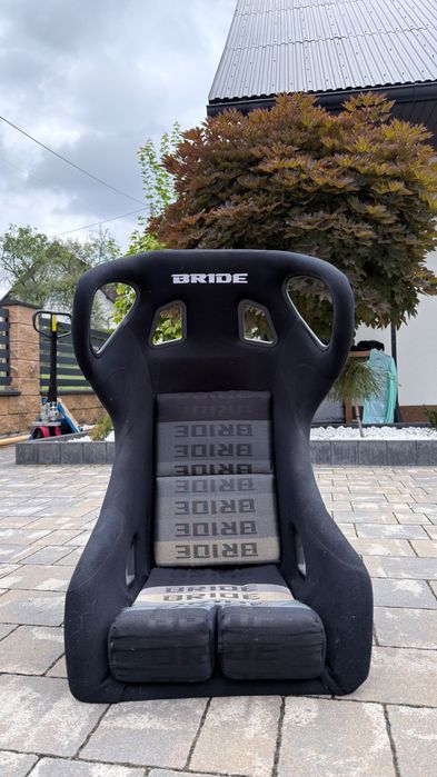Fotel siedzenie kubełkowe BRIDE symulator / simrig