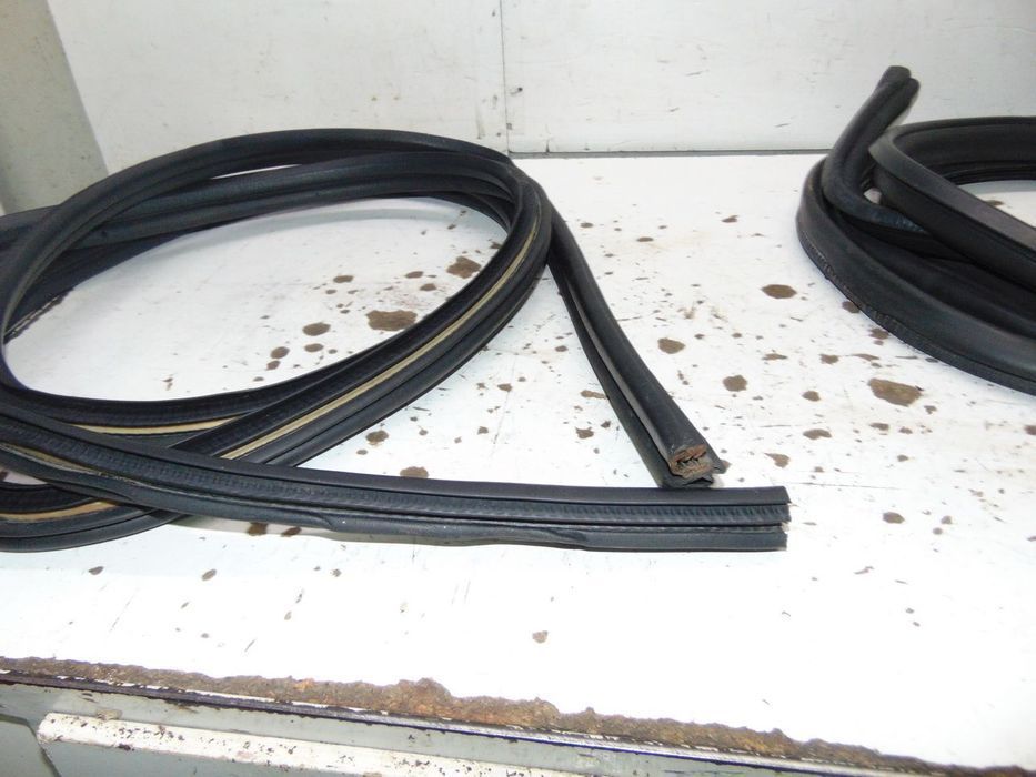 Volvo 480 turbo borracha " usado em bom estado