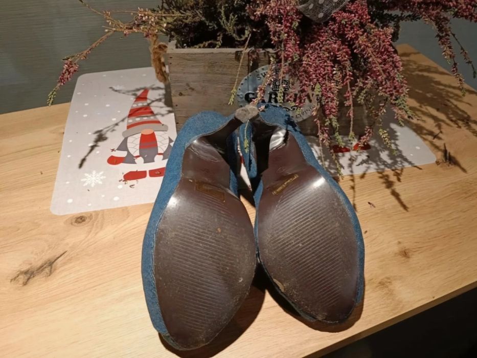 Szpilki r. 38 jeans